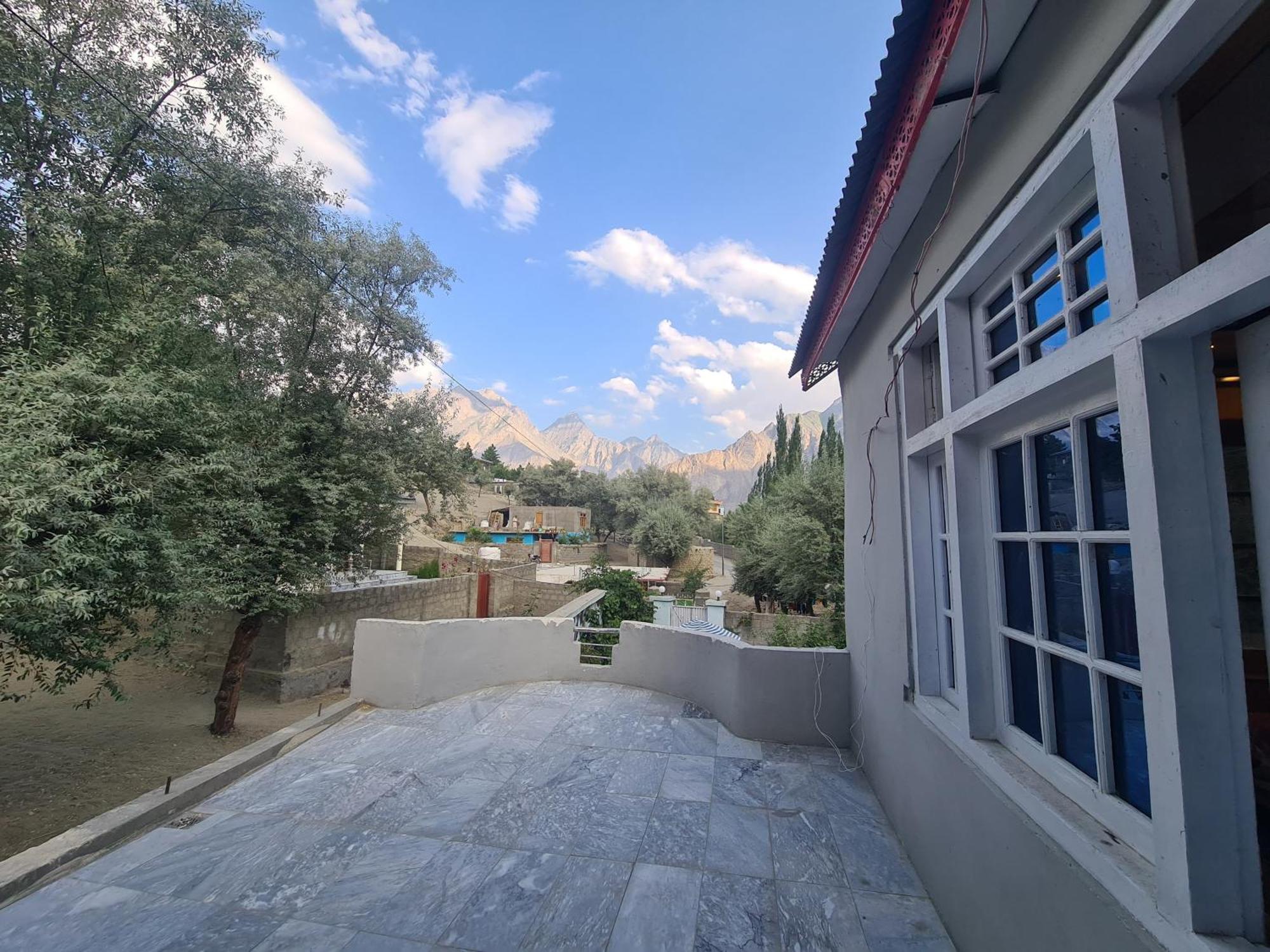 Rus Olive Lodge Skardu Δωμάτιο φωτογραφία